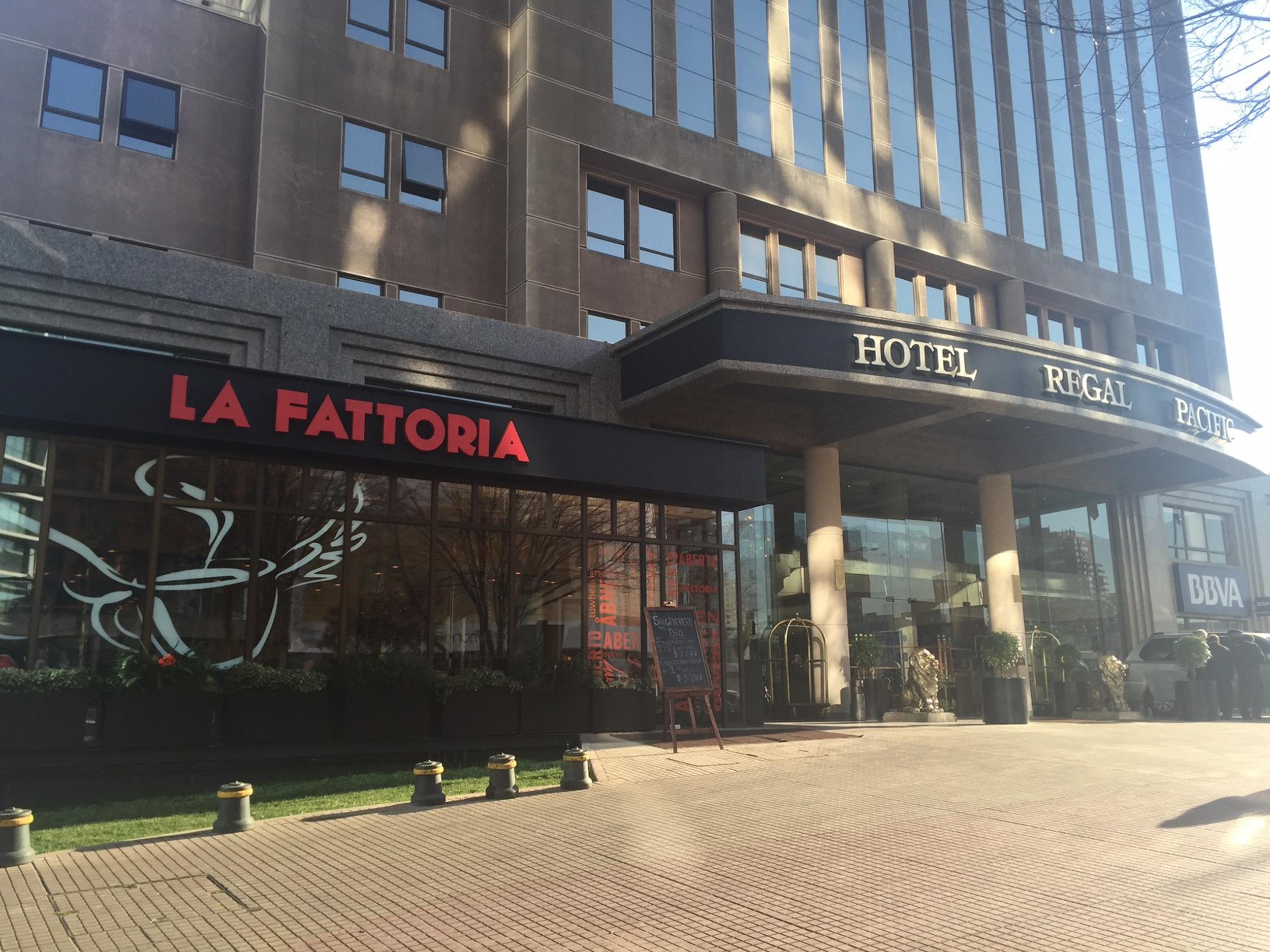 Hotel Regal Pacific Santiago de Chile Exterior foto