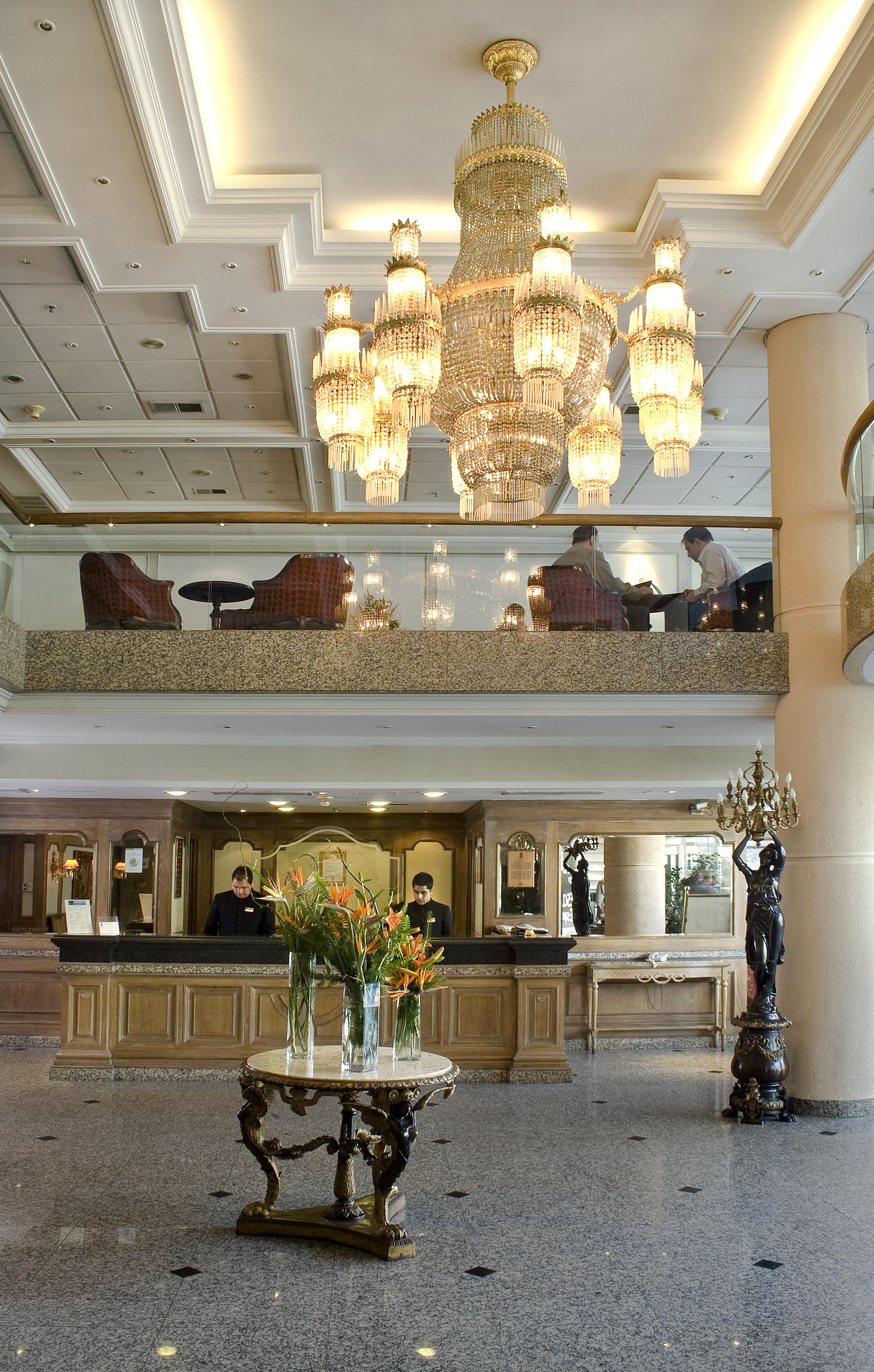 Hotel Regal Pacific Santiago de Chile Exterior foto The lobby of the hotel